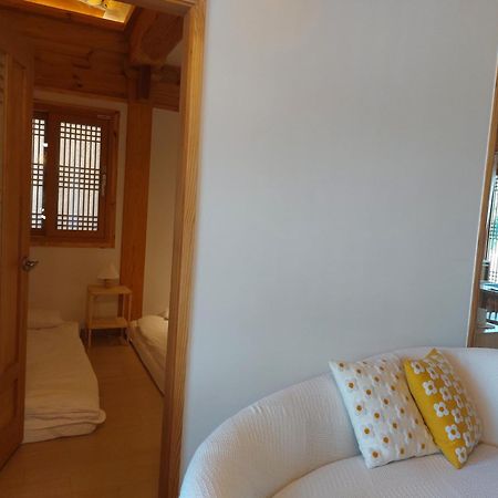 Gyeongju Hanok Sohwa Esterno foto