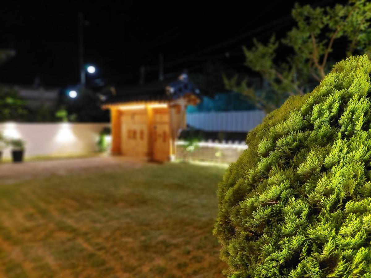 Gyeongju Hanok Sohwa Esterno foto