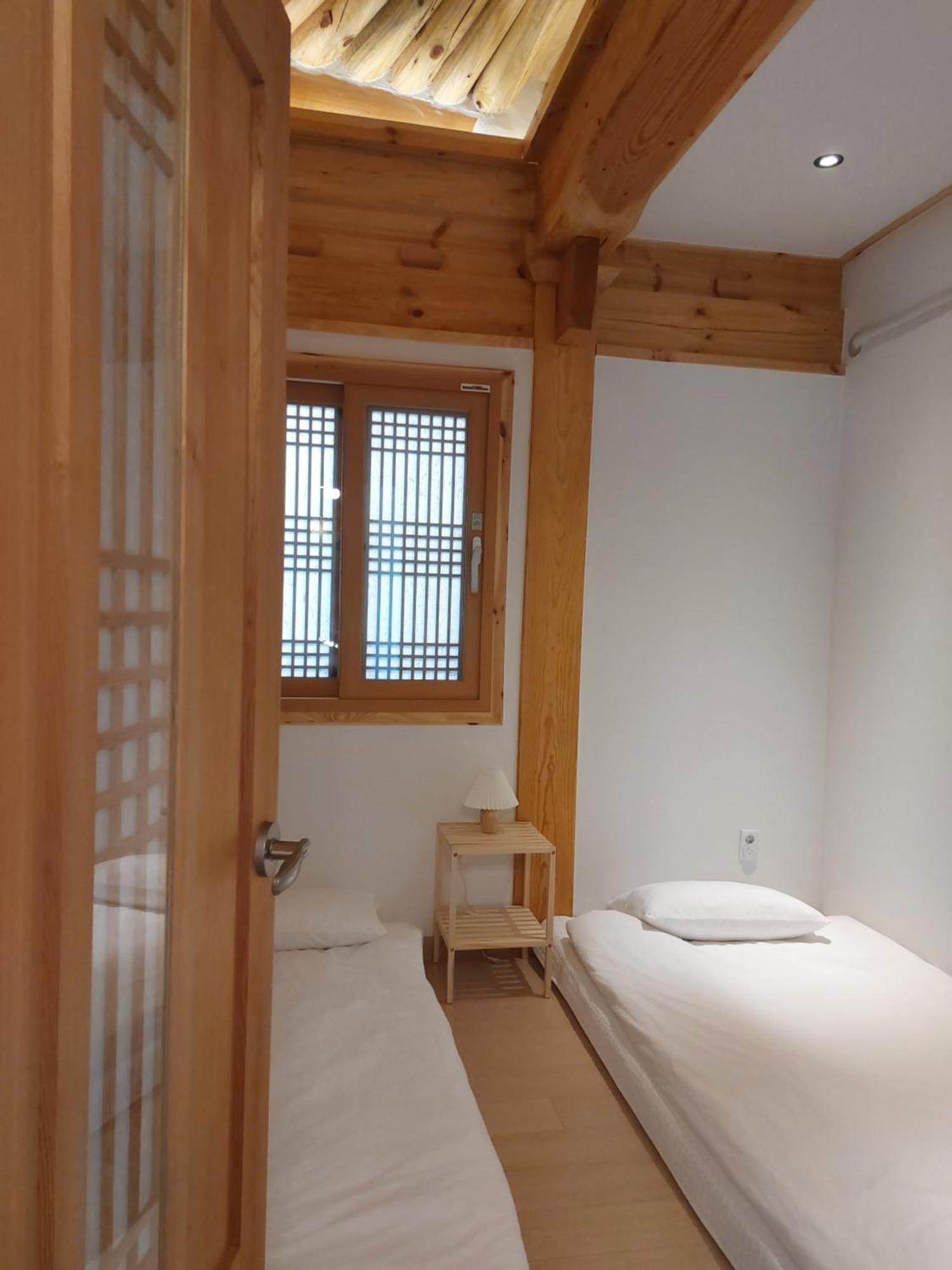 Gyeongju Hanok Sohwa Esterno foto
